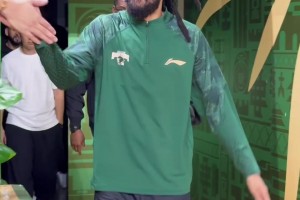 j cole加盟cba！网友：耳机里的男人朝我走来了！不敢信